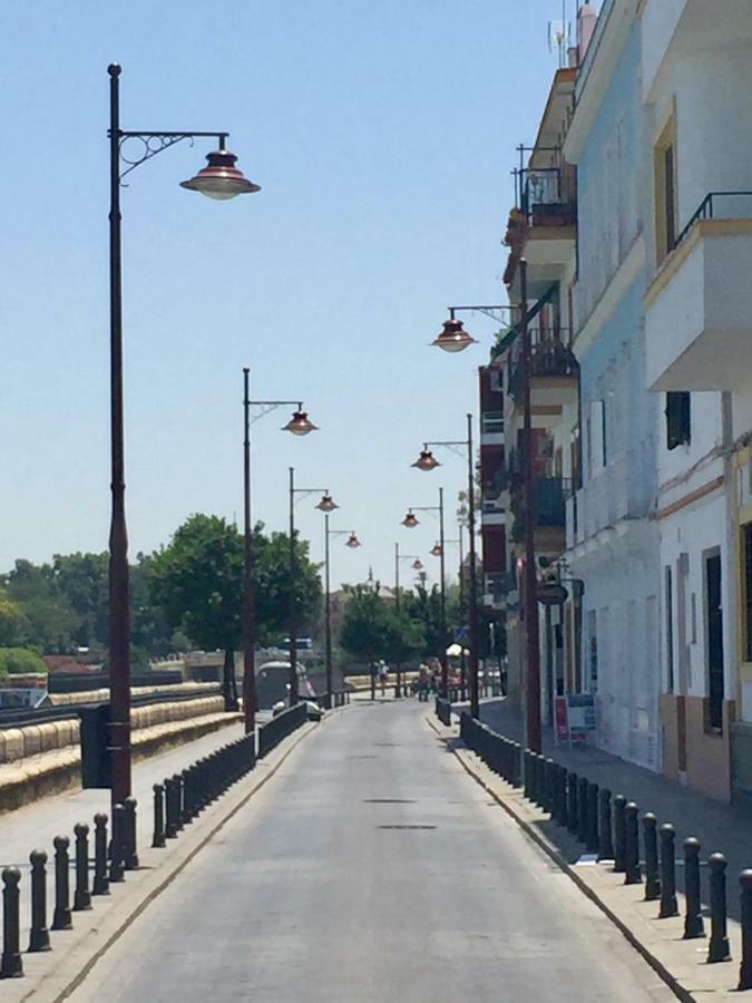 Apartamento Betis A La Orilla Del Guadalquivir&vistas A La Giralda *