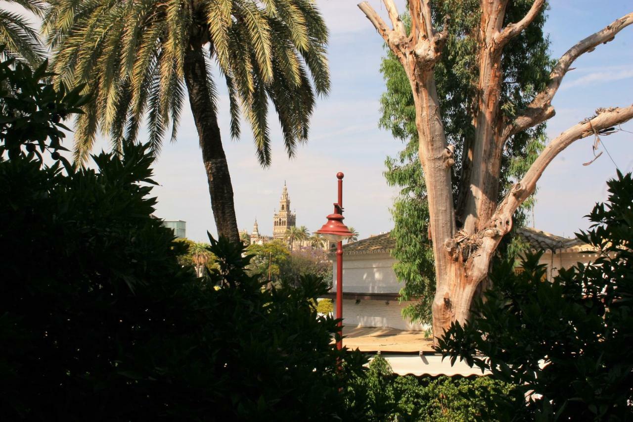 Betis A La Orilla Del Guadalquivir & Vistas A La Giralda * Siviglia